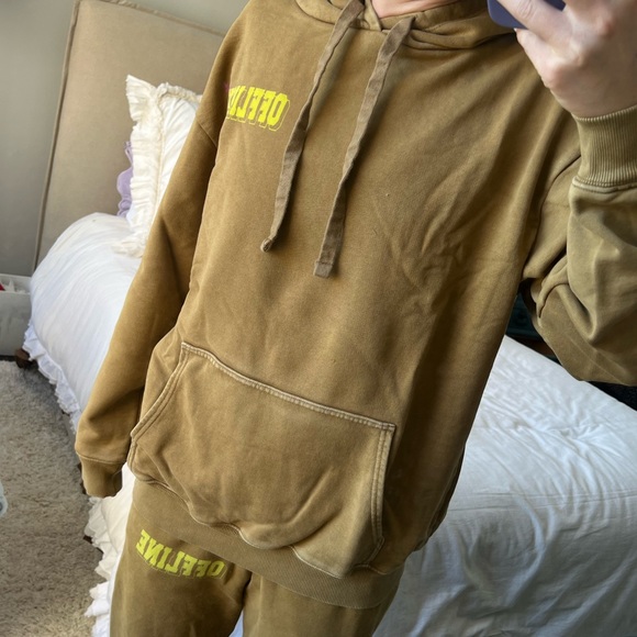 ✨AERIE OFFLINE OVERSIZED COGNAC HOODIE - Picture 5 of 5